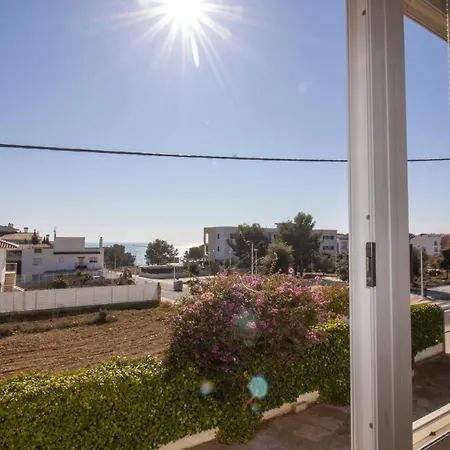 A 200 Metros Del Mar Wifi Y Parking Apartment